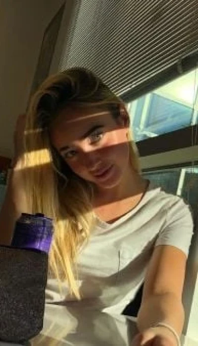 laura laura