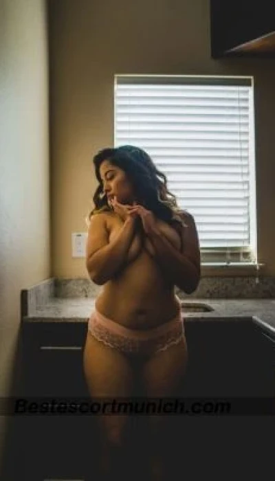 Lora
