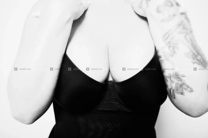 Deutscher Sexvulkan Nina