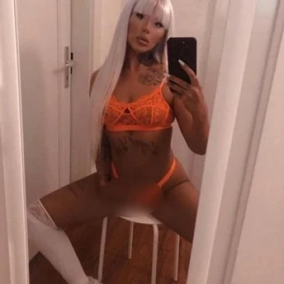 NEU - deutsche Sarah