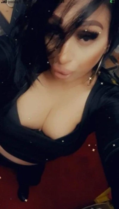 TS Nati Queen