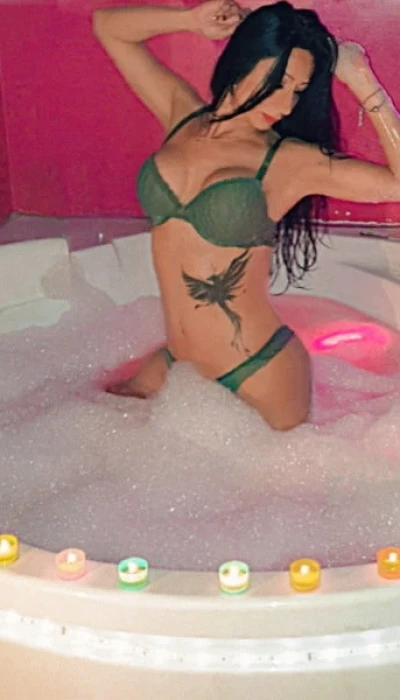 TS Tania Vila