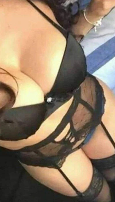Amina Die Dt Koenigin
