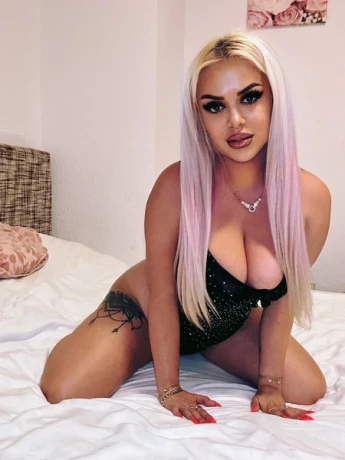Kleine Karina 140 M Nur Diese Woche