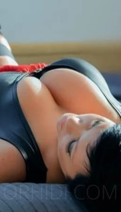 Alicia -Hot!