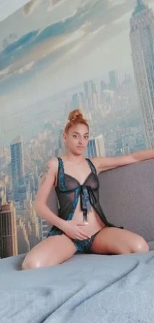 TEENIE - TRAUM NIKOLE 21J. HOT + SEXY + PRIVAT 24H!