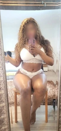 Ana Caliente1