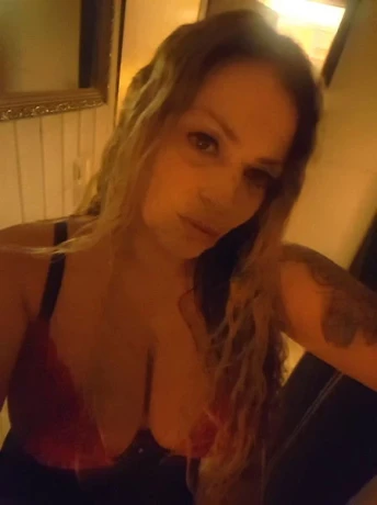 Deutsche Sexy Milf Laura