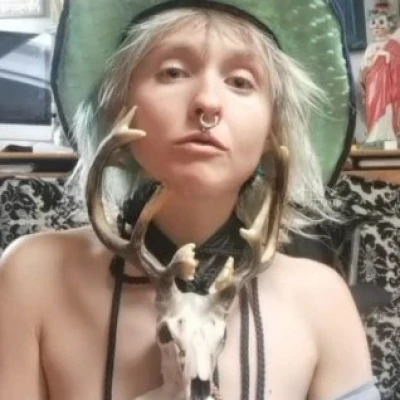 Alien Priestess