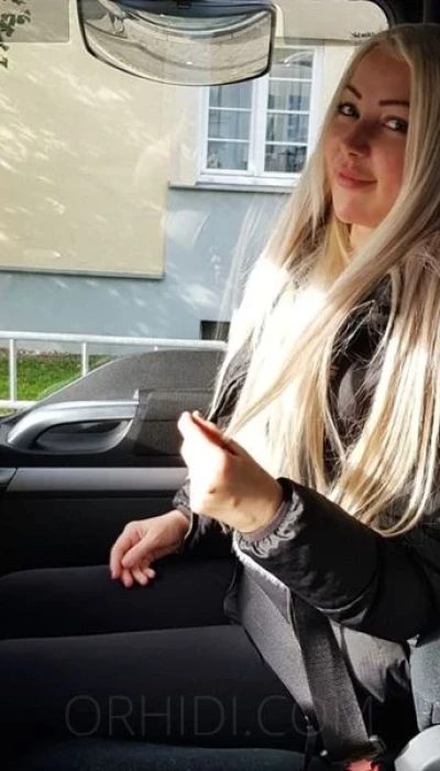Deutsche junge(18+) Dame 100% echte Bilder