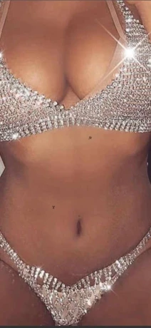 Chloe 02