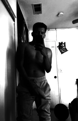 Preet call boy
