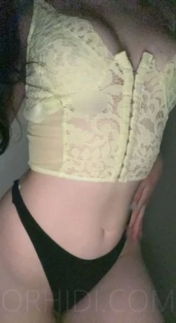 Olivia  - 20J Nympho - NUR ÜBER WHATSAPP!