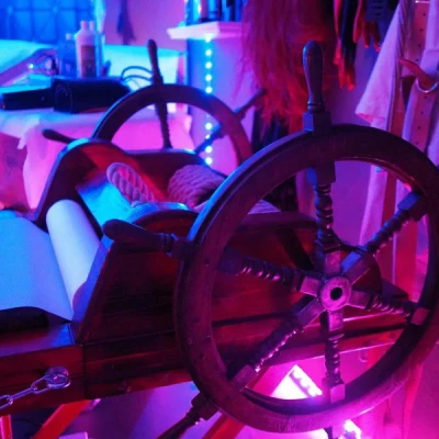 NEU! Domina - nur Hotel möglich!