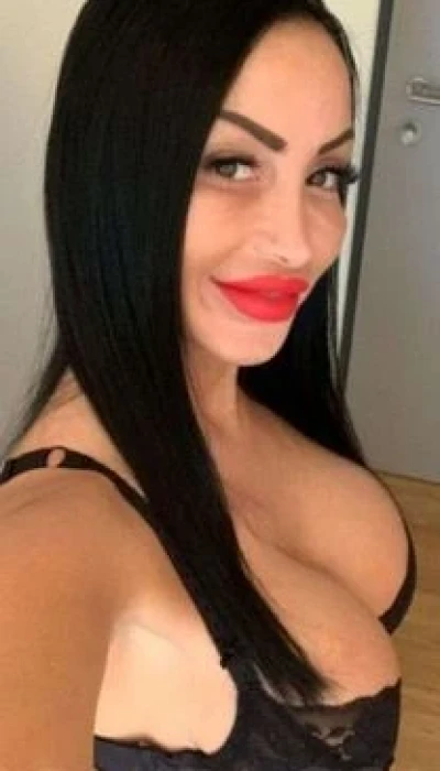 DEUTSCHE MIA
