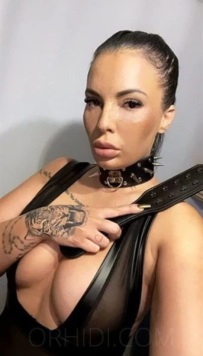 Herrin Lexy Fetisch Bizzar Domina