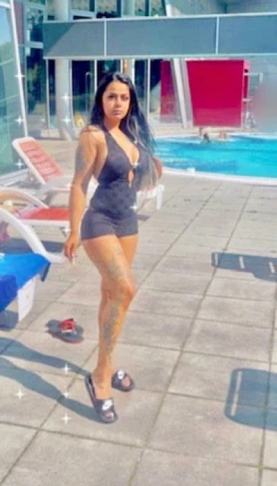 Karina352