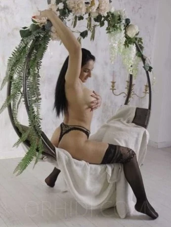 Sexy Jazmin *GANZ NEU* - AV Königin