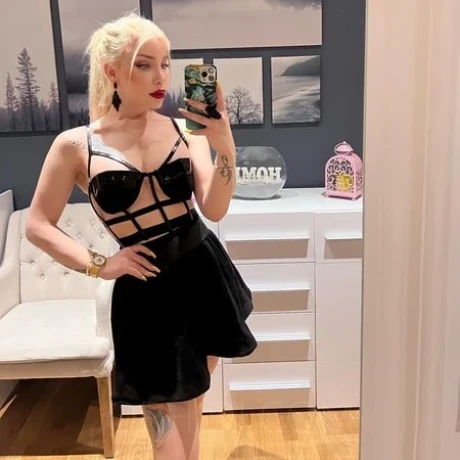 TS Ella D*ll - Türkish Sex bomb