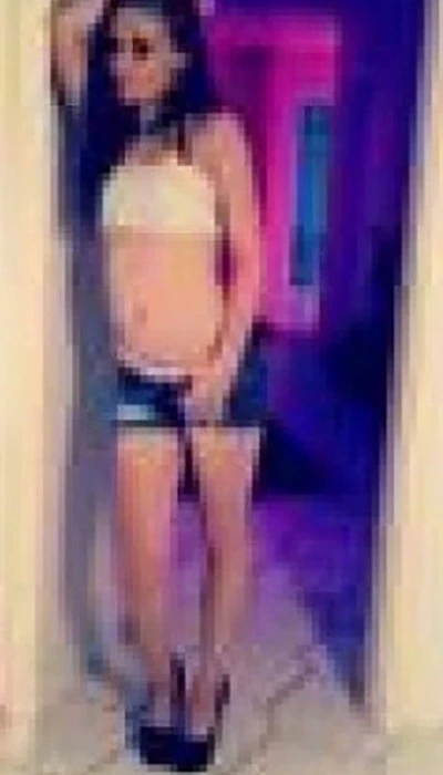 Amanda (21) - Mit sehr weicher Haut