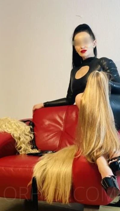MISTRESS MYA