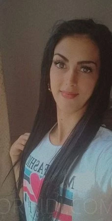 Elza aus Ungarn