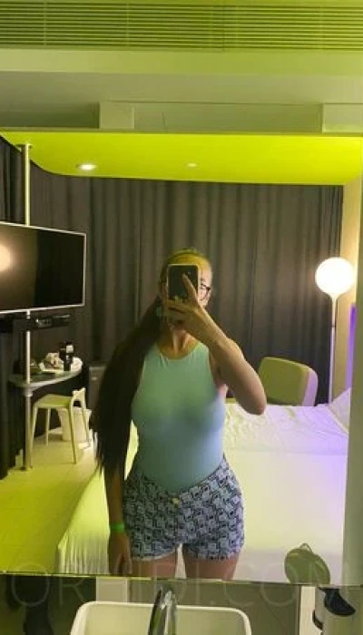 Malika die Hübsche