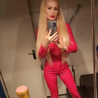 Lady Caroline Verheissungsvoll
