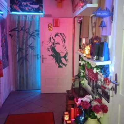 4 Hande Massage Mit Freundin