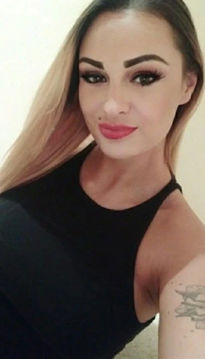 Bella