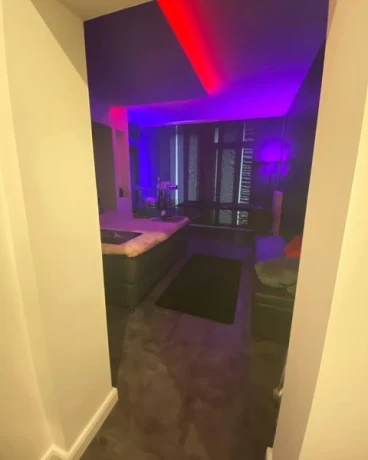 Erotische Massage Im Edlem Ambiente Deutsch