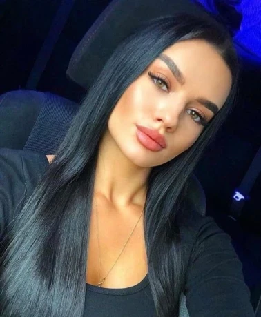 Sexy Jolinna