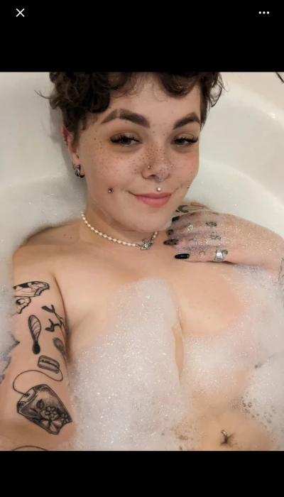 Christevie Claire