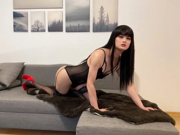 Ts Jessica Rey