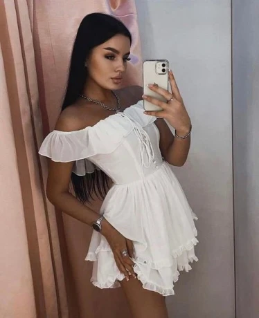 Sexy Jolinna