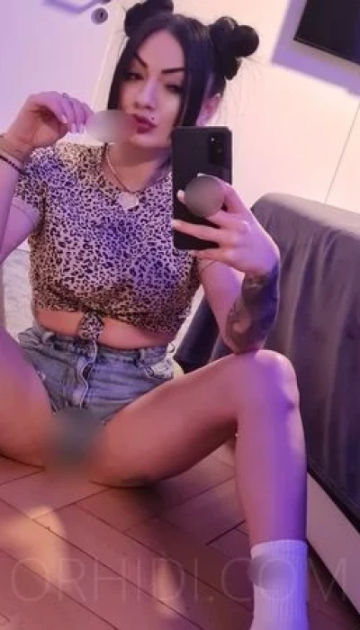 Bella