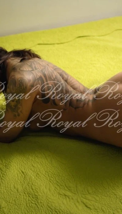 Stella Im Royal