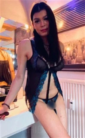 TS Leya- VIP Party