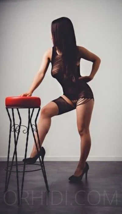 Celine bei Luxus Tantra