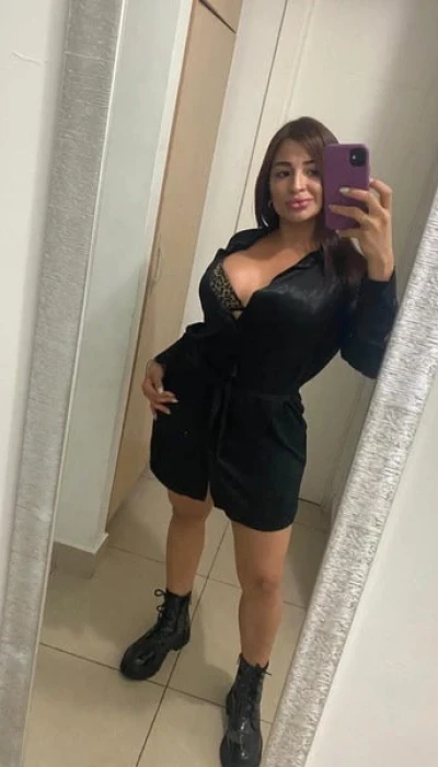 Isabela Latina Av Aus Kolumbien