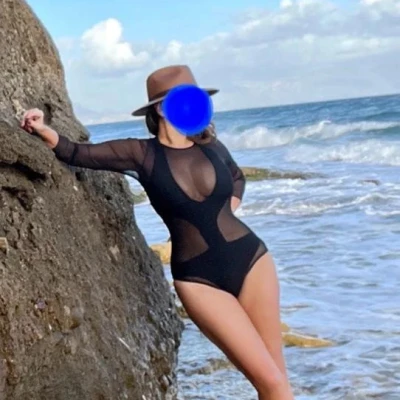 Hot Katrin