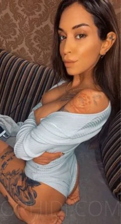 Skinny Girl 18+ Gizem
