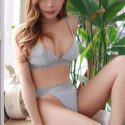 Lili Top Massage