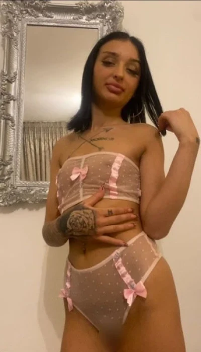 Mia Lamour Suite