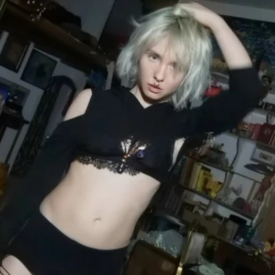 Alien Priestess