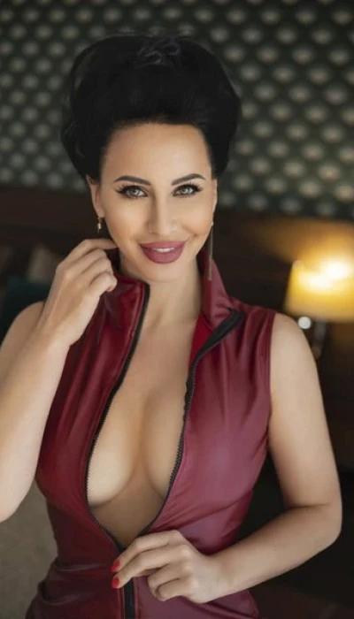 ZLATA!
