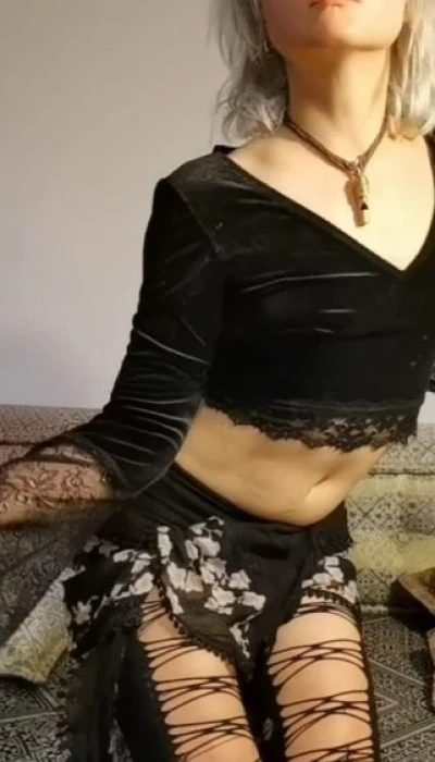 Alien Priestess