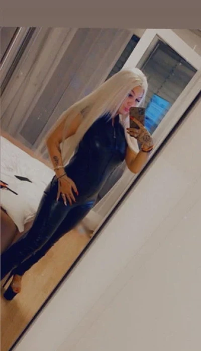 Jungdomina 27jcomtesselady Lola