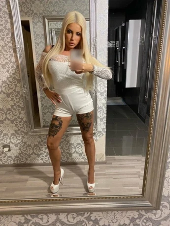 Gina Gold
