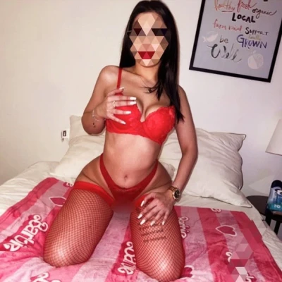 Corina New